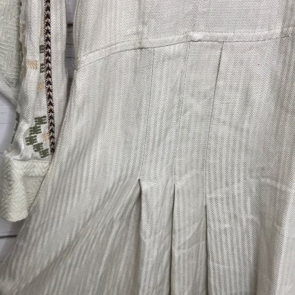 Burning Torch Embroidered Long sleeve tunic dress - Picture 6 of 8